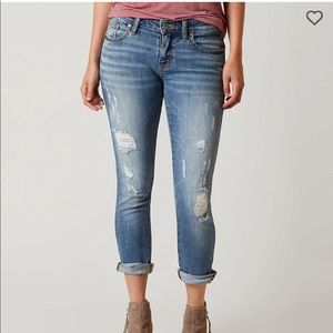 BKE Stella Mid-Rise Stretch Cropped Jean